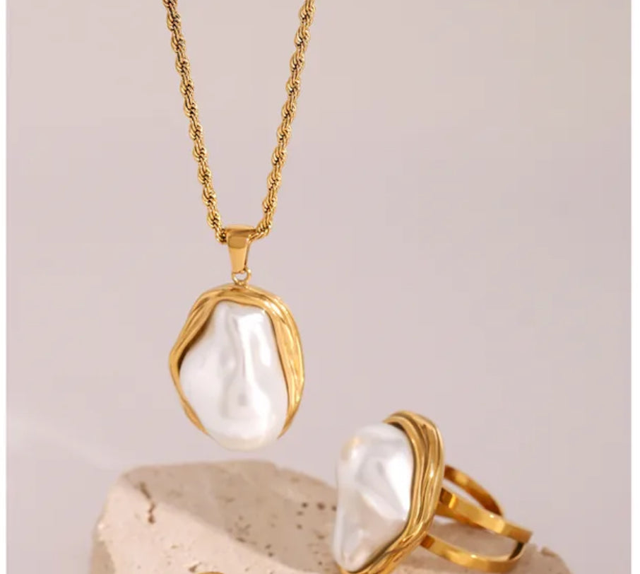 Collier Diana